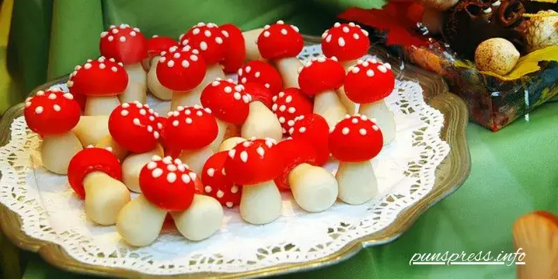 π Food-Themed Mushroom Puns for Your Next Dinner Party